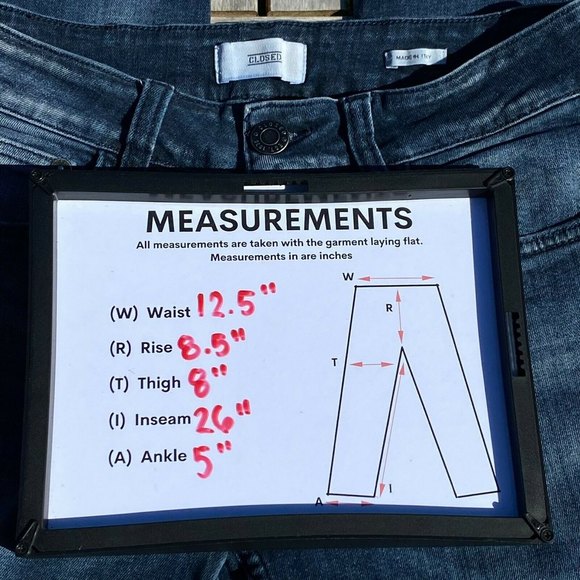 ANTHROPOLOGIE CLOSED SIZE 25 X 26 MADE IN ITALY SLIM FIT DARK WASH BAKER JEANS - Picture 3 of 9